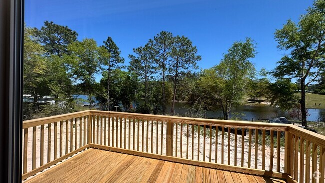 Building Photo - SPECTACULAR WATERVIEW W/ LARGE DECK 2 BR 2... Rental