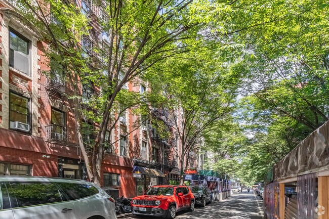 Photo - 177-181 Thompson St