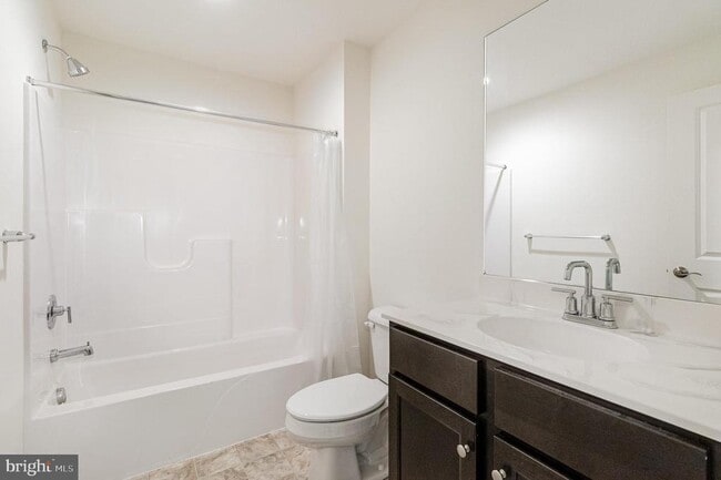 Photo - 1708 Fairmont Dr Unit 210