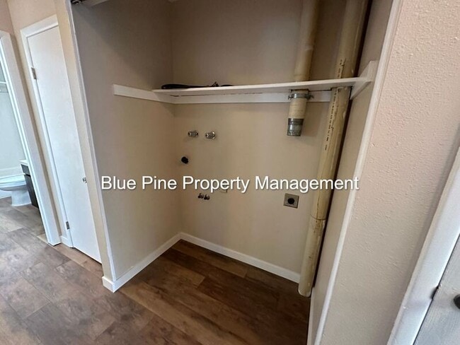 Photo - 205 W 19th St Unit 2