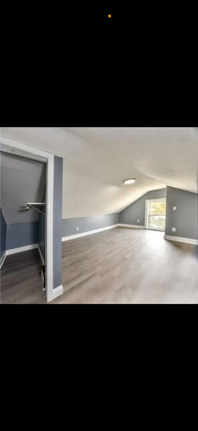 Photo - 415 Weeden St Unit 2