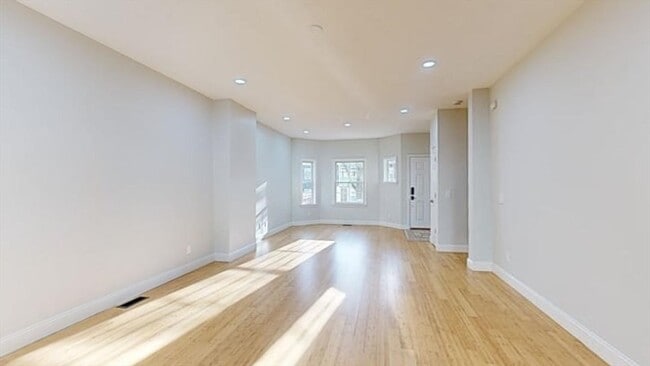 Photo - 40 Everett St