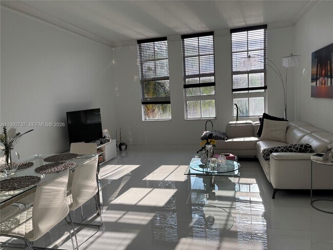 Photo - 3001 NE 185th St Unit 422