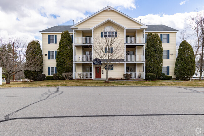 5-11 Crosswoods Path Blvd Merrimack - Crosswoods Path Condominium