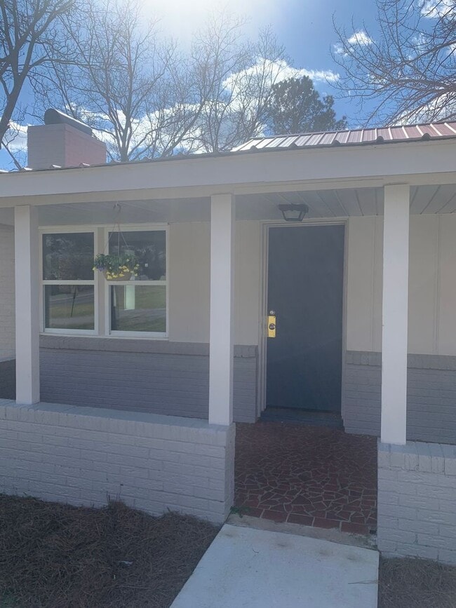 15 Garner Dr Rental For Rent in Oxford, AL