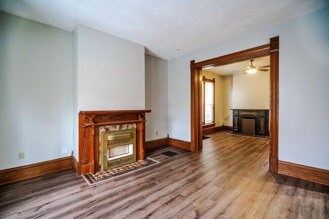 Photo - 1250 Indianola Ave