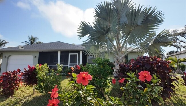 Building Photo - 4180 Pompano Rd