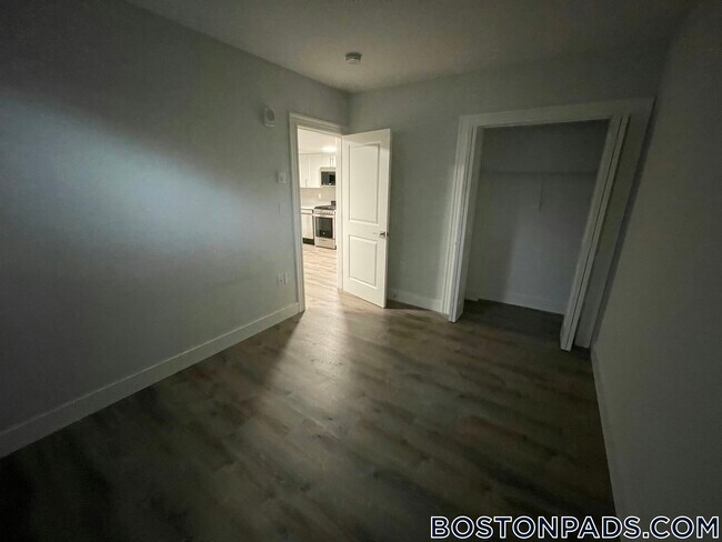 Photo - 81 Park Dr Unidad A