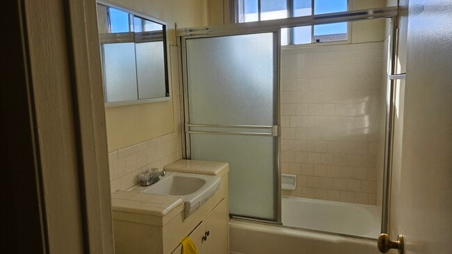 Photo - 151 E Riggin St Unit E