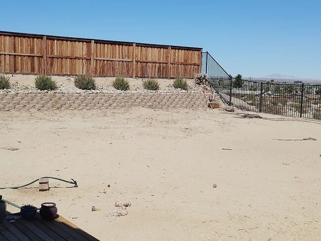 Photo - "Spacious 4-Bed Oasis with Fireplace in Twentynine Palms – Perfect for Cozy Living!"