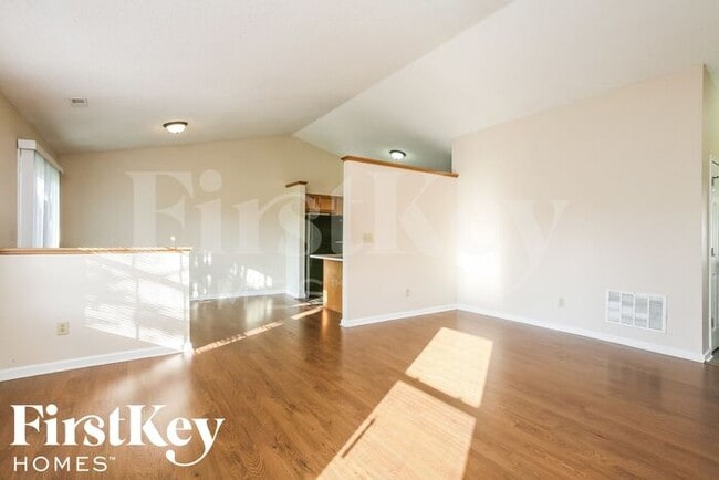 Photo - 1821 Windy Hl Ln