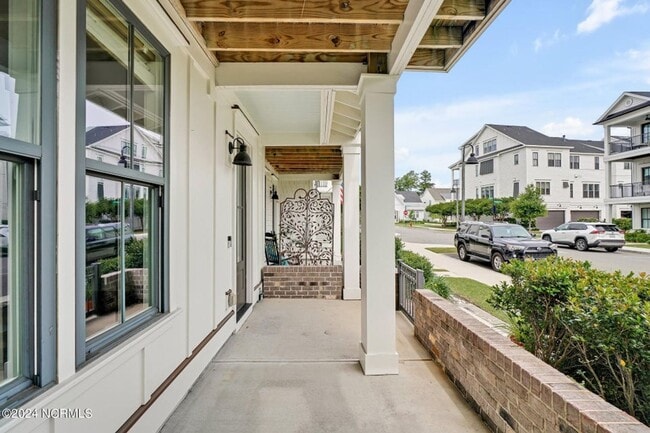 Photo - Welcome to Riverlights, a stunning waterfront community in Wilmington, NC Unidad H14