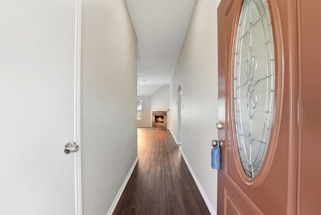 2618 Heather Knoll Dr