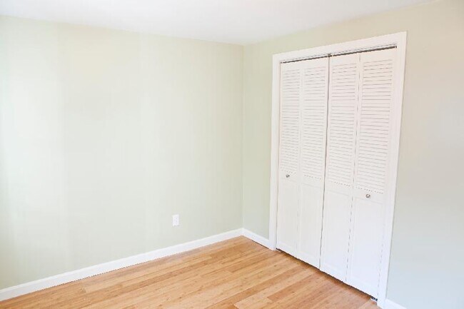 Photo - 23 Evergreen St