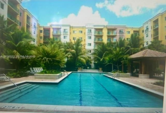 6001 SW 70th St Unit 114