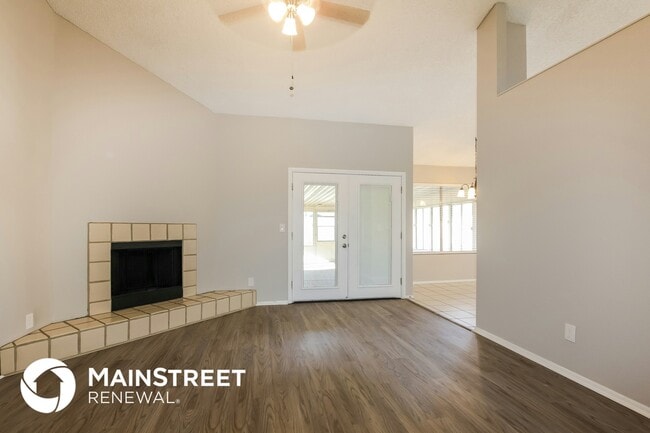 Photo - 5514 W Joan De Arc Ave