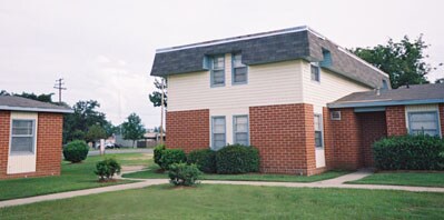 Photo - Holsey-Cobb Apartments