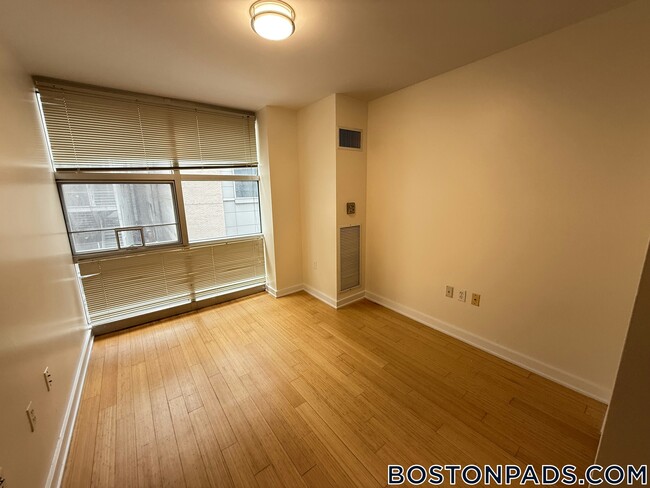 Photo - 40 Boylston St Unit 501
