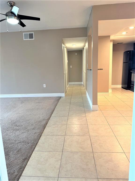 Photo - 5057 Vineland Rd Unit 5057