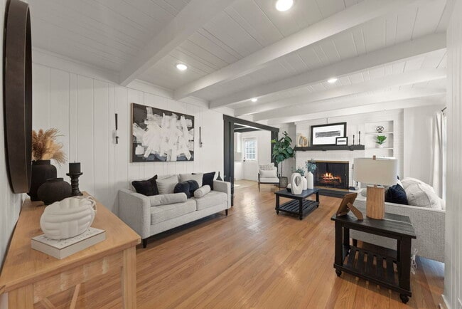 Photo - 9525 Parkside Ave
