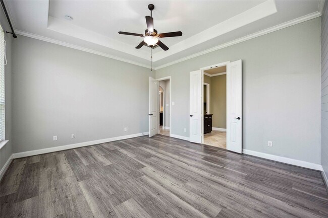 13318 Cameron Reach Dr