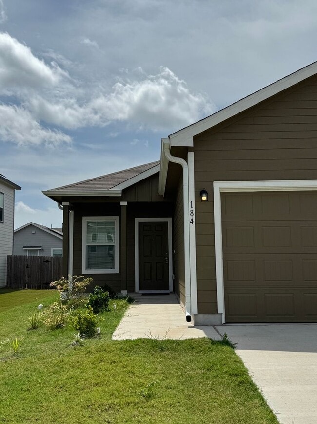 Photo - 3 Bed 2 Bath 2 Car Garage Home in Maxwell Texas