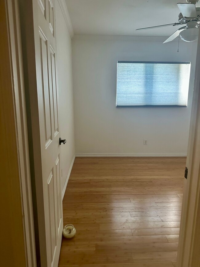 Photo - 20829 Marshall Way