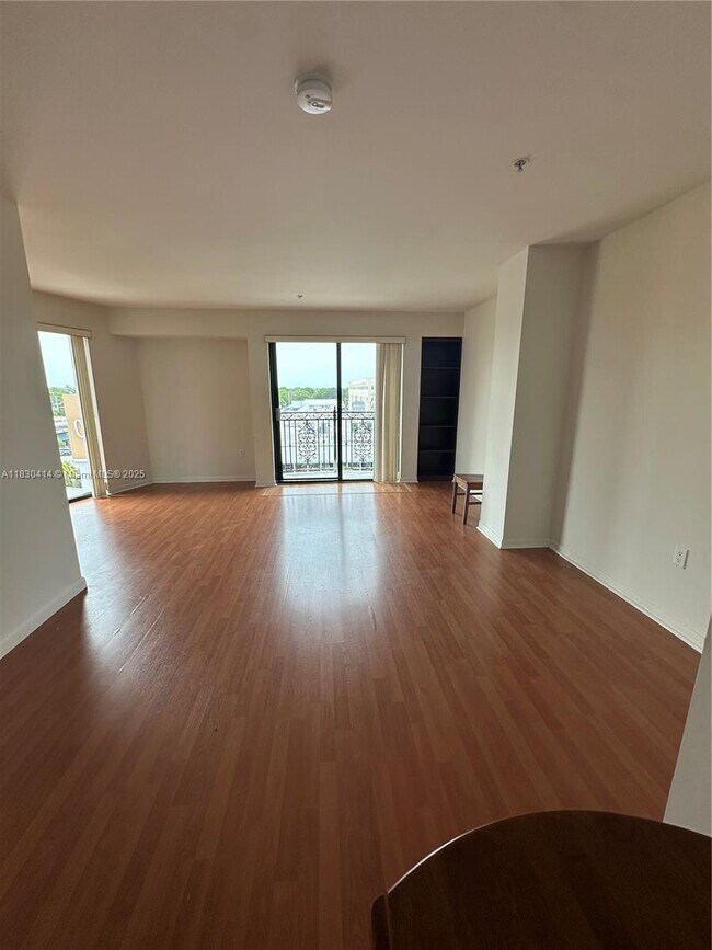 Photo - 5729 SW 72nd Ave Unit 5729