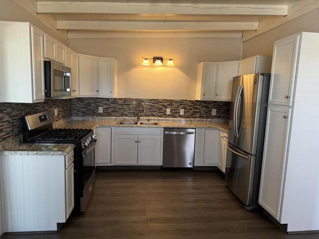 Photo - 1918 Miami Ave