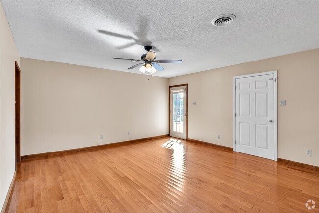 Building Photo - 1505 Woodbury Ct Rental