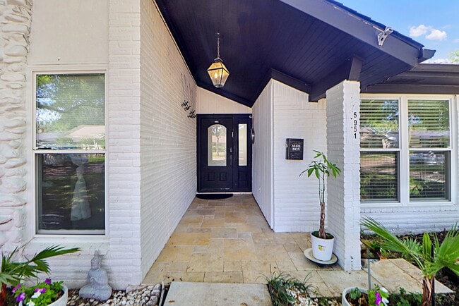 Photo - 5951 Yarwell Dr