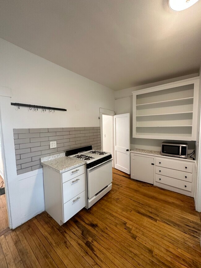 Photo - 148 Fifth St. Unit 2 Unit 2