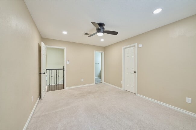 Photo - 6 Glen Canyon Pl