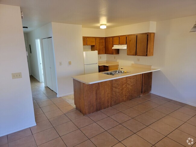 Building Photo - N1119 Unit N1119-2 Rental