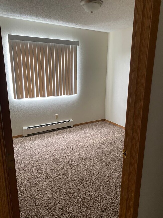 Valley View Apartments For Rent in Cedar Rapids, IA