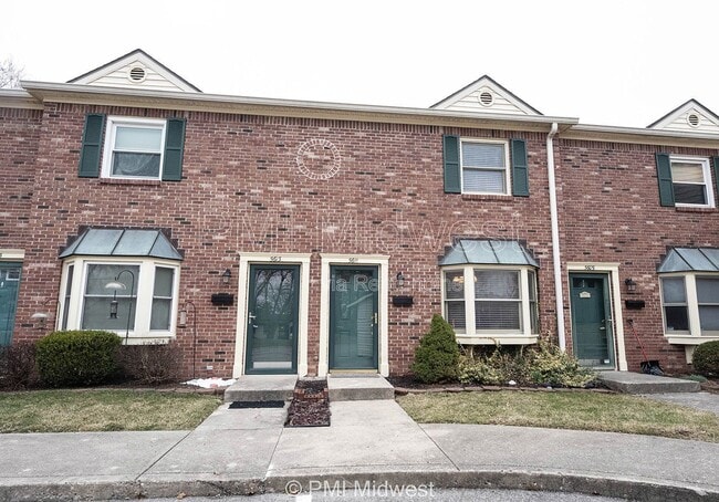 Photo - 5611 N Rural St