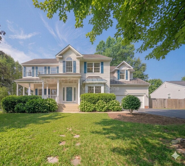 Building Photo - 10500 Westfield Ln