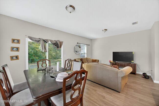 Photo - 756 Talking Tree Dr