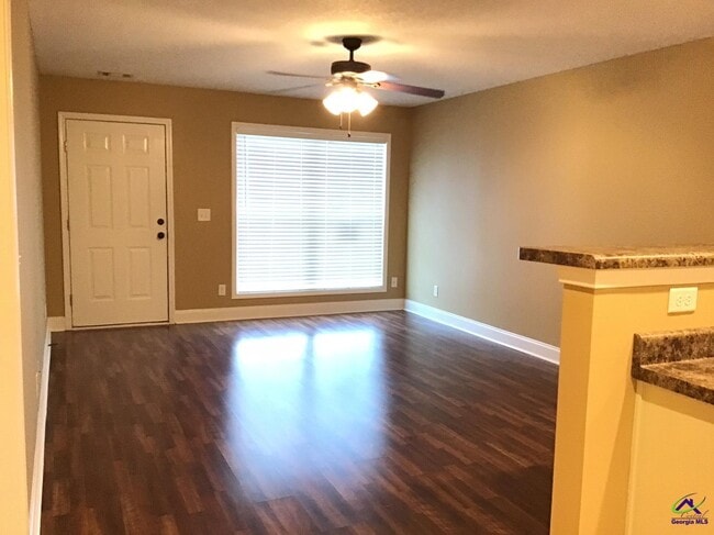 Photo - 108 Pershing Pl Ct