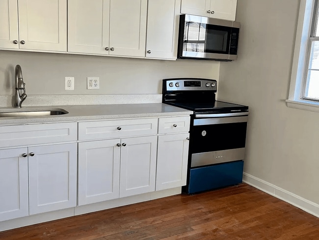 Photo - 758 209th St Unit #2