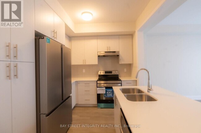 Photo - 2184 Postmaster Dr