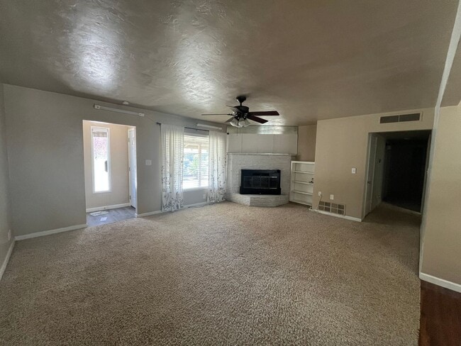 Photo - Cozy three bedroom home for rent