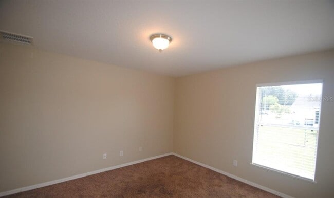 Photo - 2082 Onondaga Ln