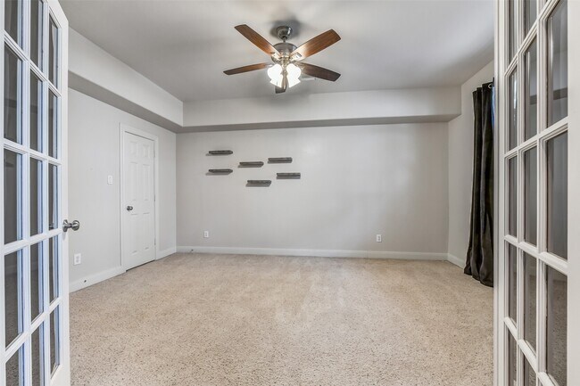Photo - 326 Malone St