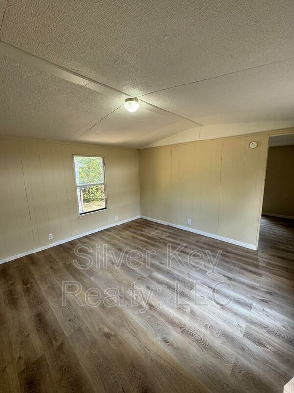 250 Co Rd 129