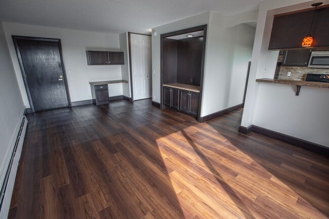 Photo - Tree Tops Apartments