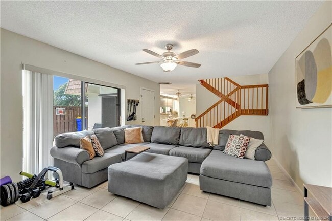 Photo - 2930 SW Sunset Trace Cir