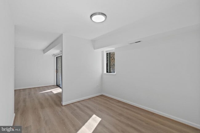 Photo - 13 Silverwood Cir Unidad 2