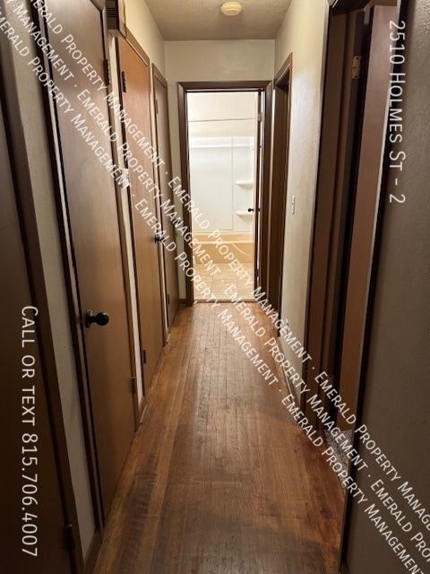 Photo - 2510 Holmes St Unit 2