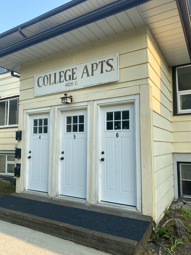 Building Photo - 409 College Ave E Unit 6